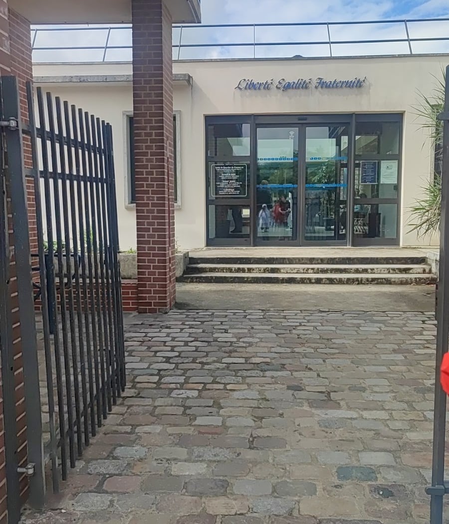 Mairie de Quartier de Gassicourt 2